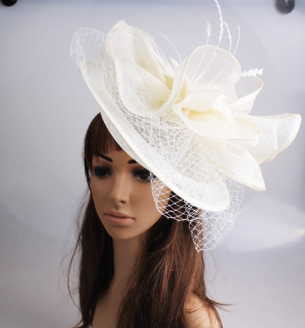 Ladies British Fashion Mysterious Hemp Yarn Hat